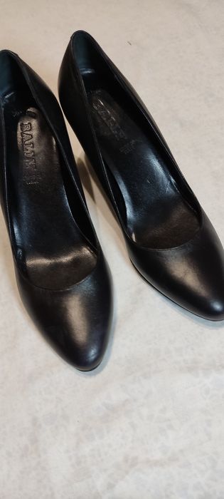 Элегантные туфли от Bally