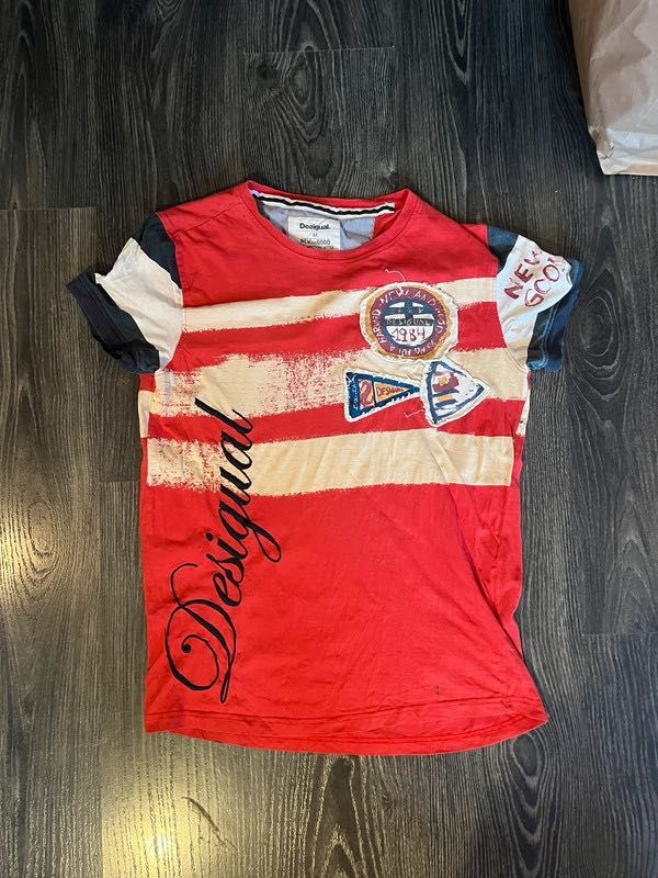 Desigual męski t-shirt koszulka z naszywkami