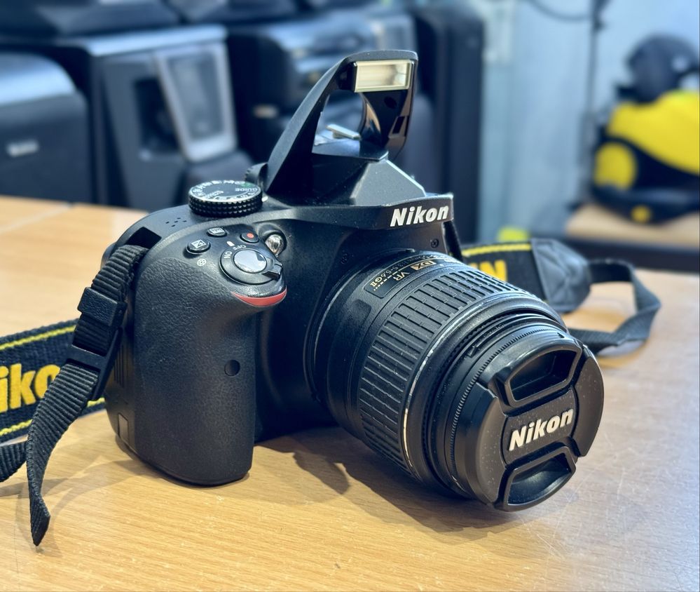 Aparat fotograficzny / Lustrzanka / Nikon D3300 + Obiektyw Nikor 18-55