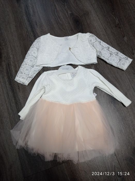 Сукня святкова для дівчинки 80