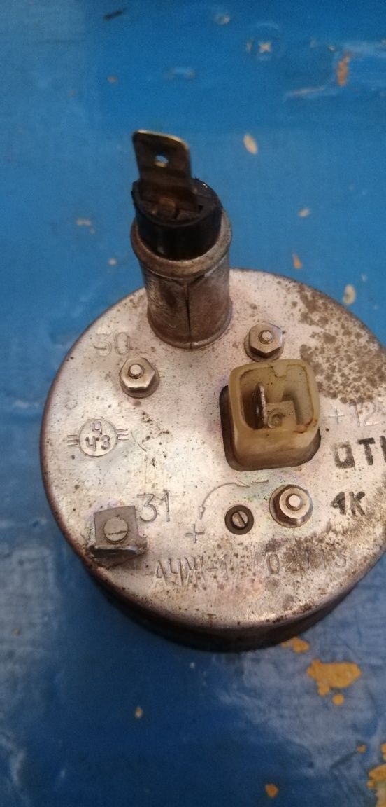 Часы на авто 12 в