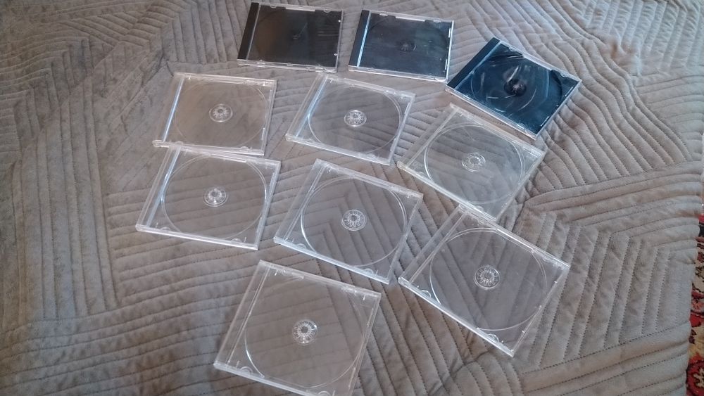 Коробочки толстые для аудио компакт дисков сд диски