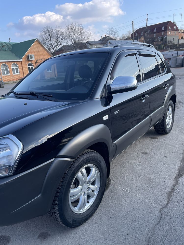 Hyundai Tucson 2.7