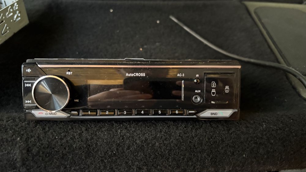 Vendo Radio Bluetooth Autocross RGB