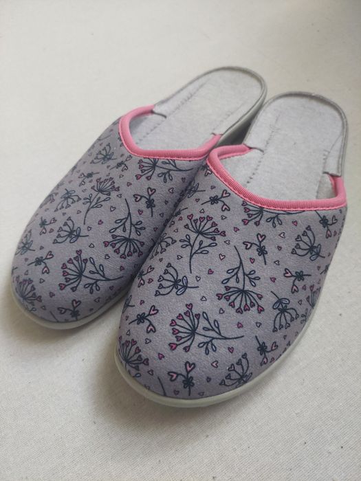 Befado popielate łapcie