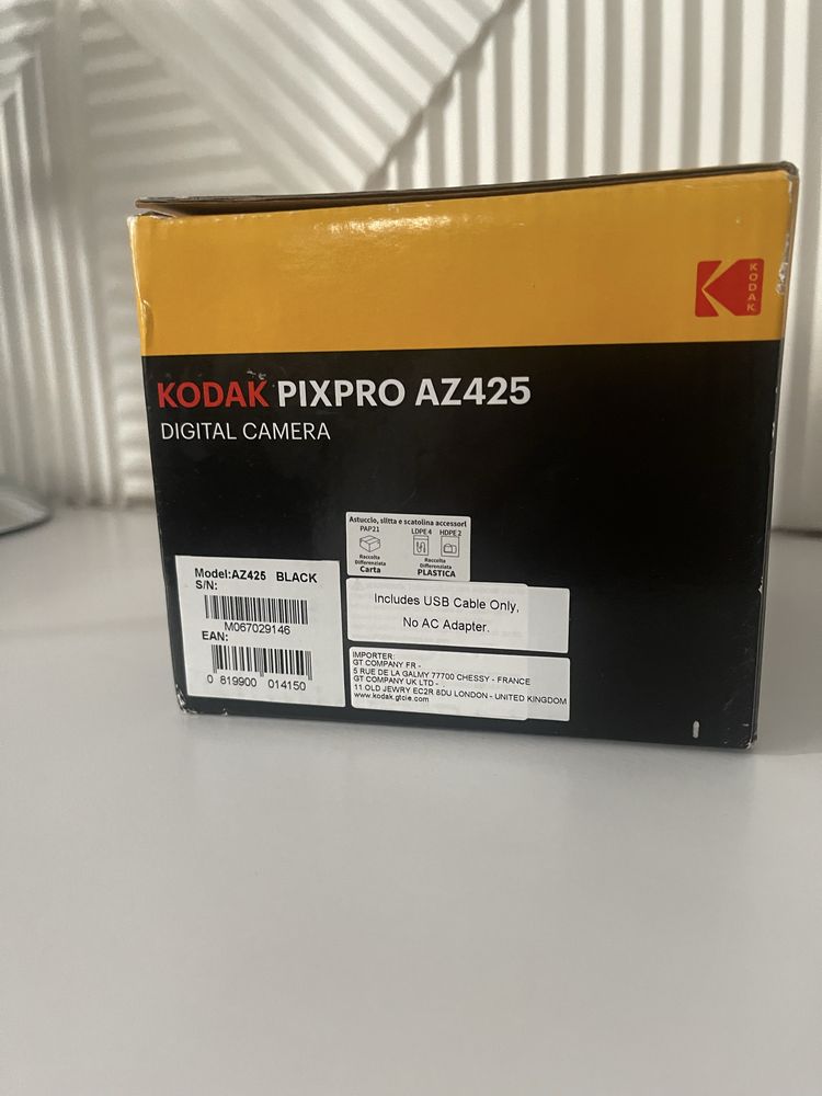 Компактний фотоапарат Kodak Pixpro AZ425