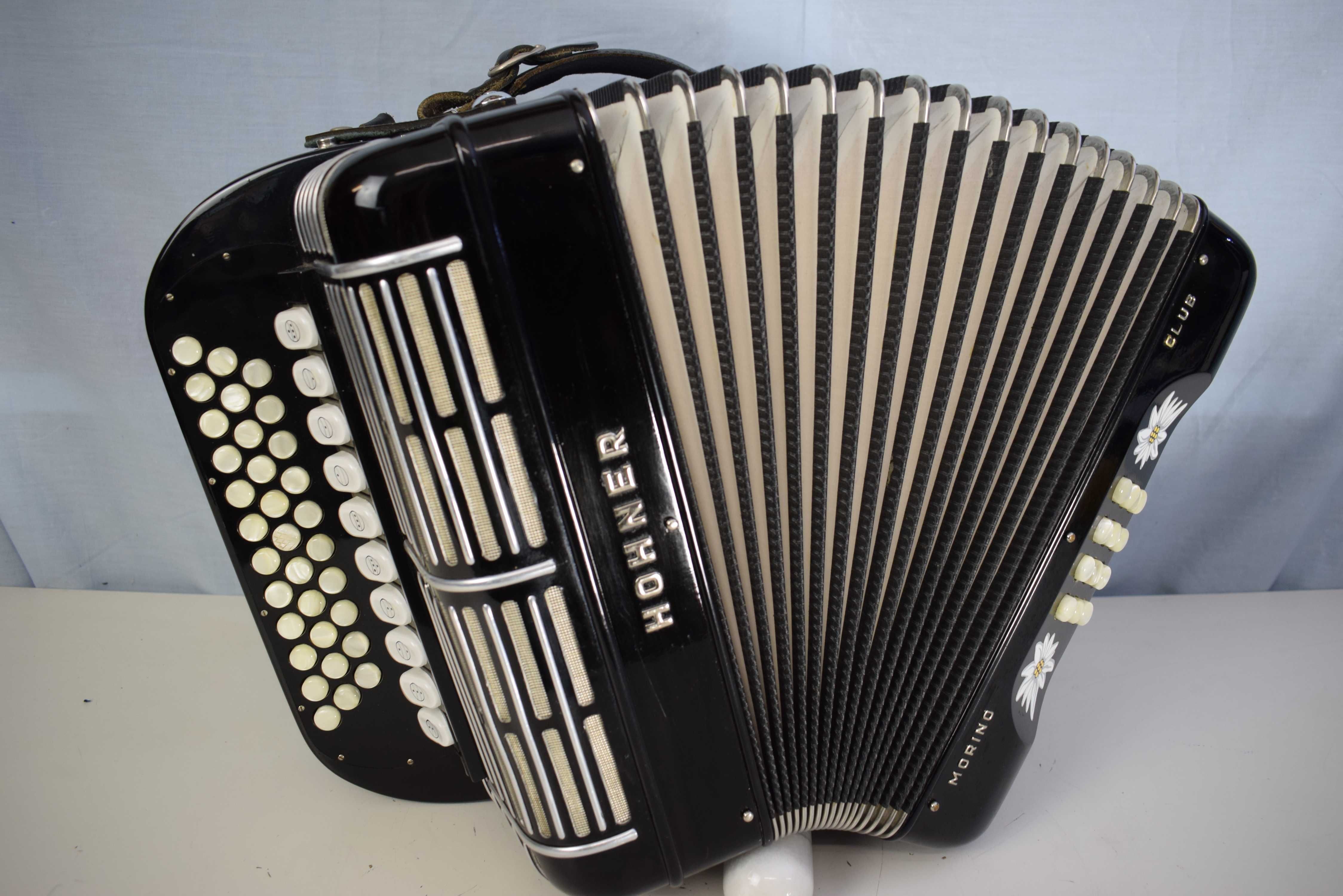 Concertina Hohner Morino  Club 5 Voz