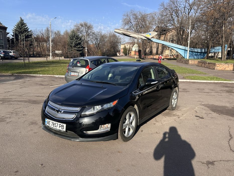 Шевролет Вольт 2015