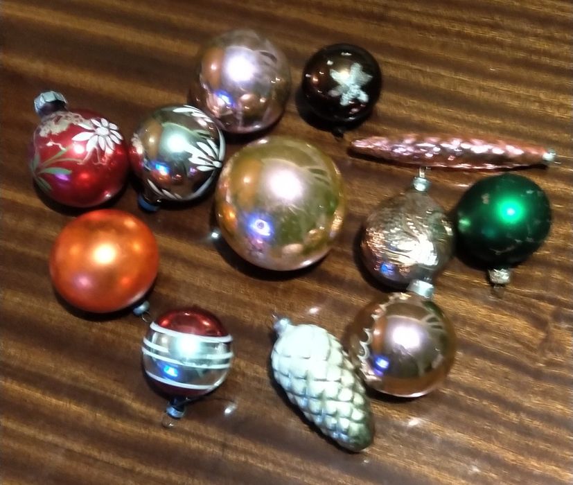 Ялинкові прикраси