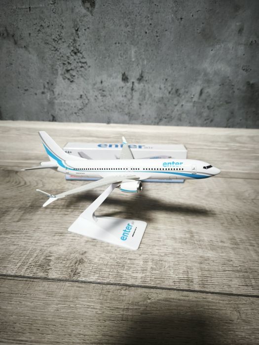 Model samolotu Boeing 737-8
