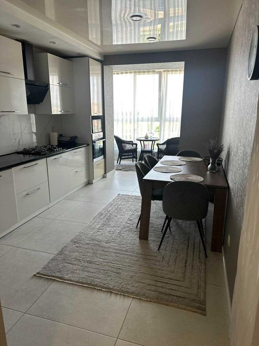 Квартира з ремонтом в улюбленому районі міста