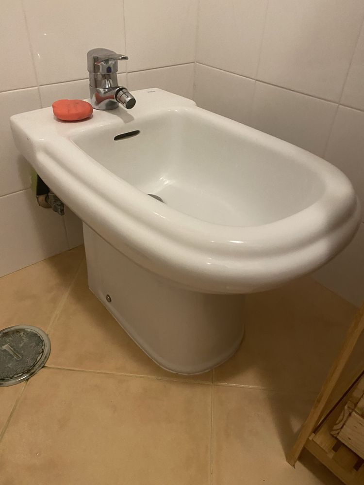 Bidé de casa de banho