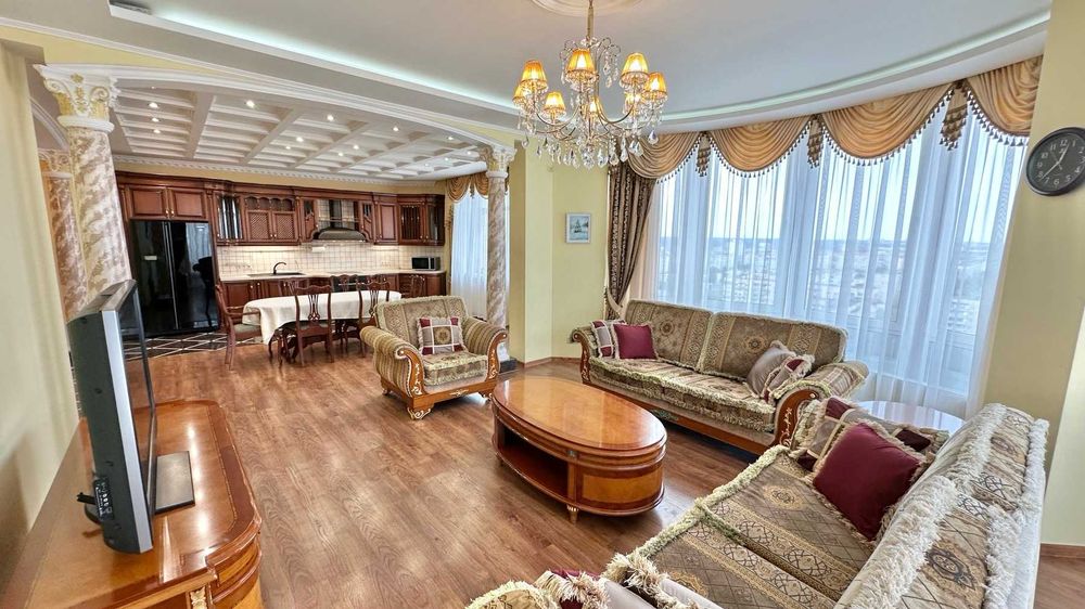 Без% Фото реальн 3к суміж-розд ЖК Smart Plaza Obolon Оболонь м Мінська