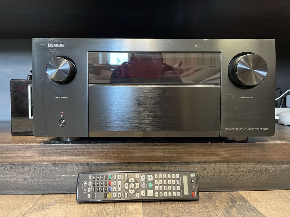 Домашній кінотеатр Sunfire. ресивер Denon. Купувалося за 13к$ в США.