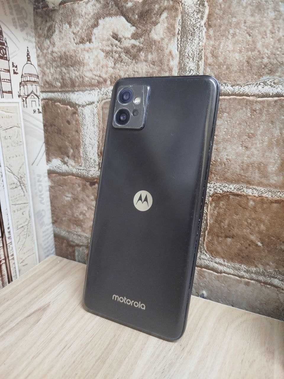 Продаю Motorola G32 128/6 в хорошому стані