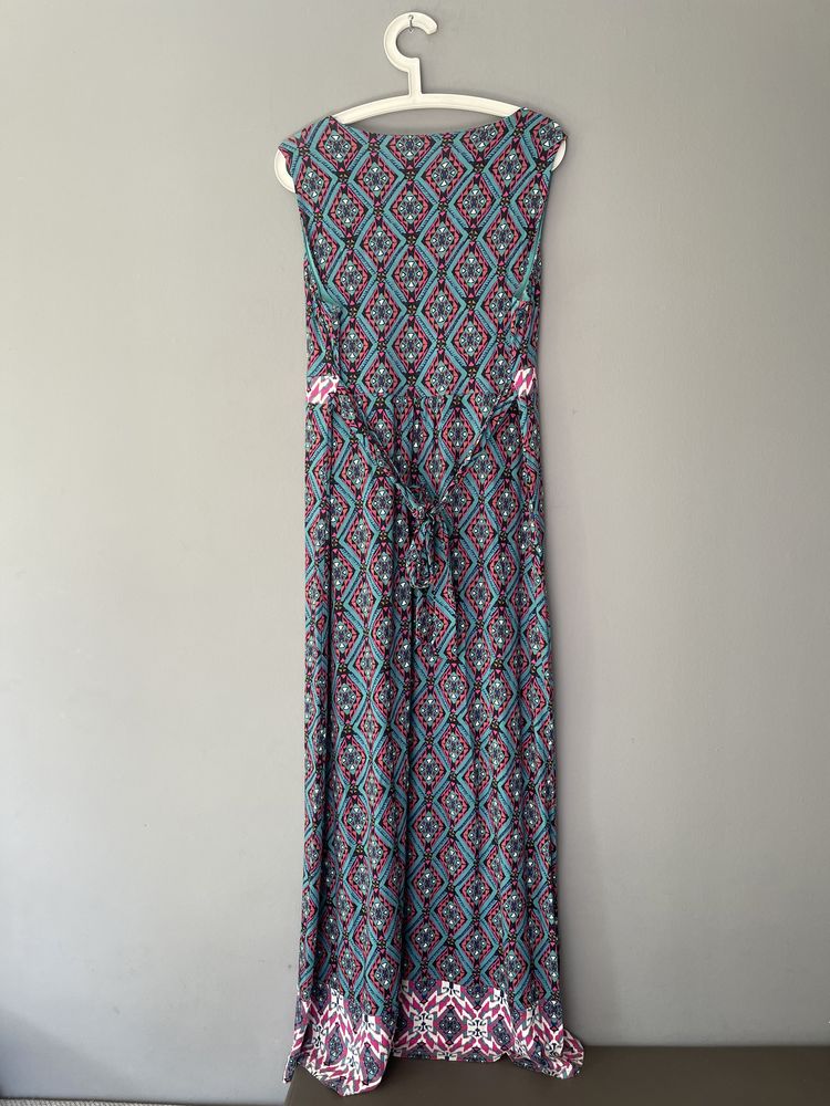 Długa elastyczna sukienka z wiskozy  BHS r.44