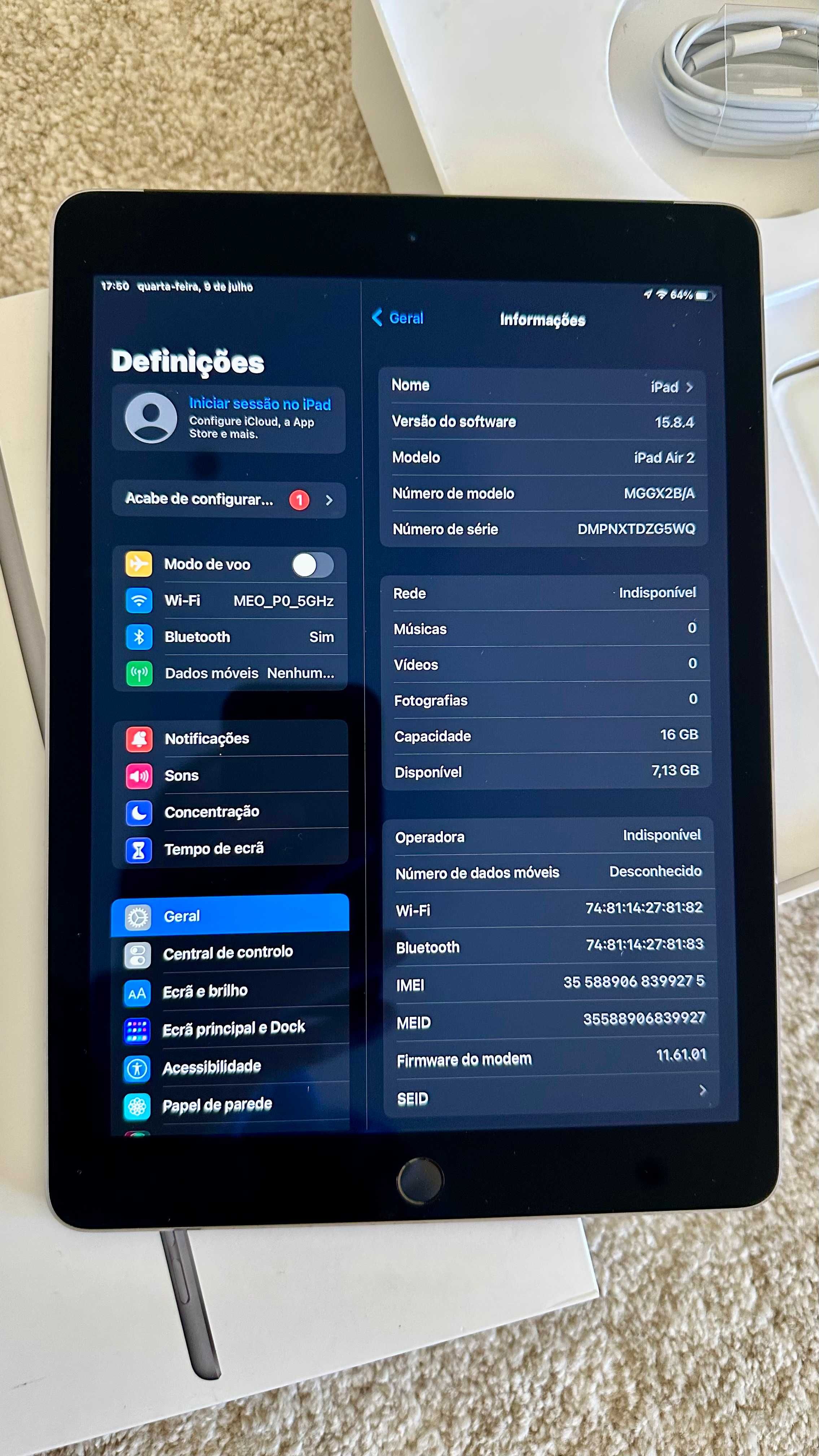 iPad Air 2 - Wi-Fi + Cellular