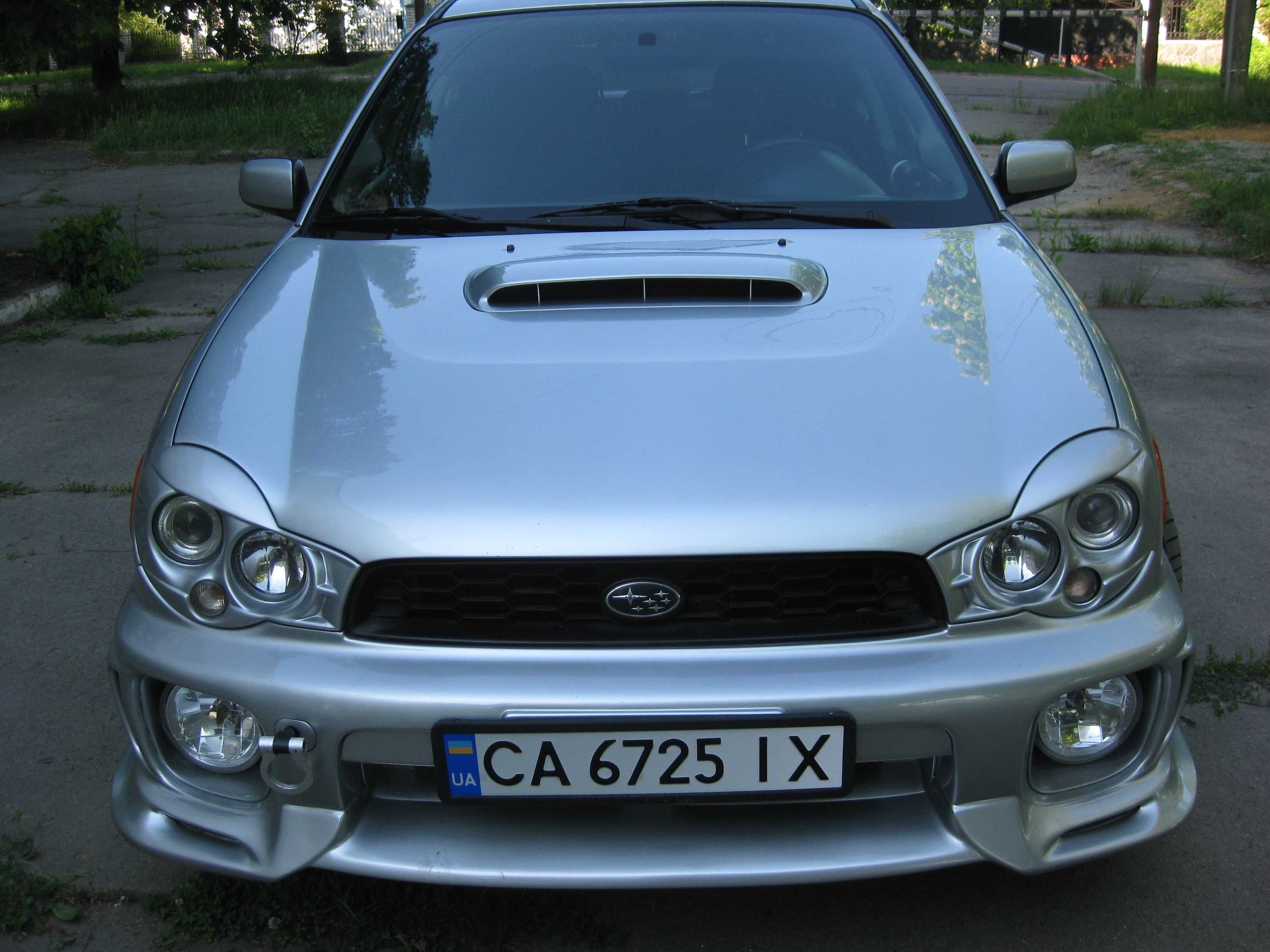 Субару імпреза WRX STI