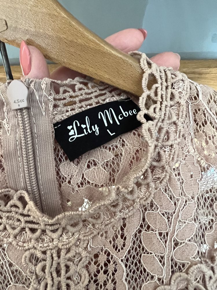 Sukienka lily Mcbee jak nowa rozmiar L