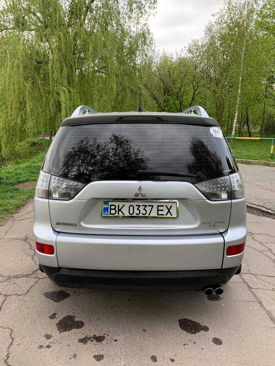 Продам Mitsubishi Outlander XL АКПП