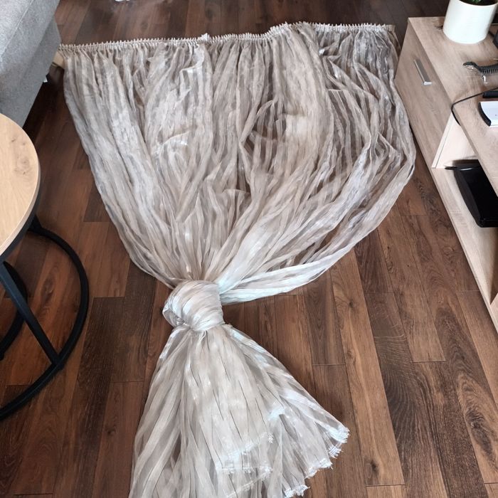 Firana 190x280 ekri złote paski pionowe, do wiązania