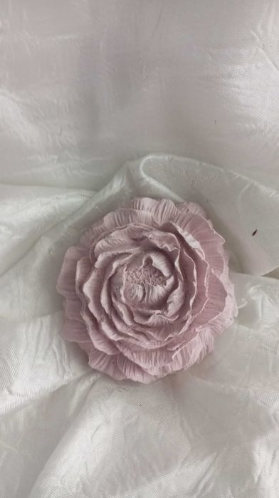 Peónias em gesso perfumado