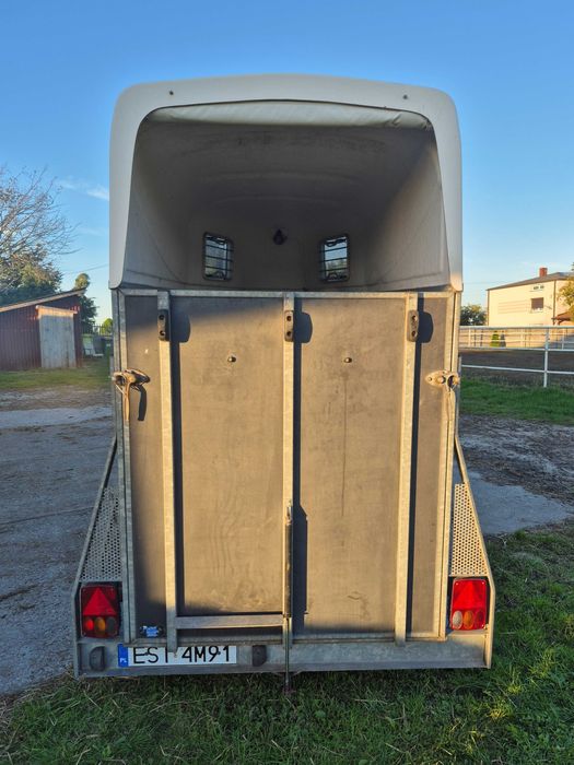 Przyczepa do przewozu koni Weijer DMC 1300