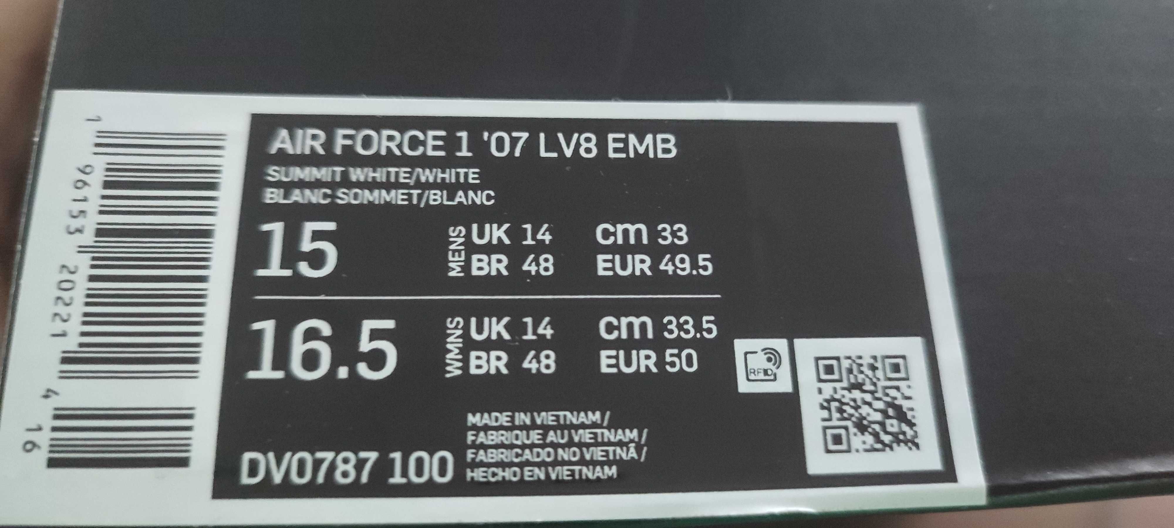 Nike Air Force 1 '07 LV8 49,5