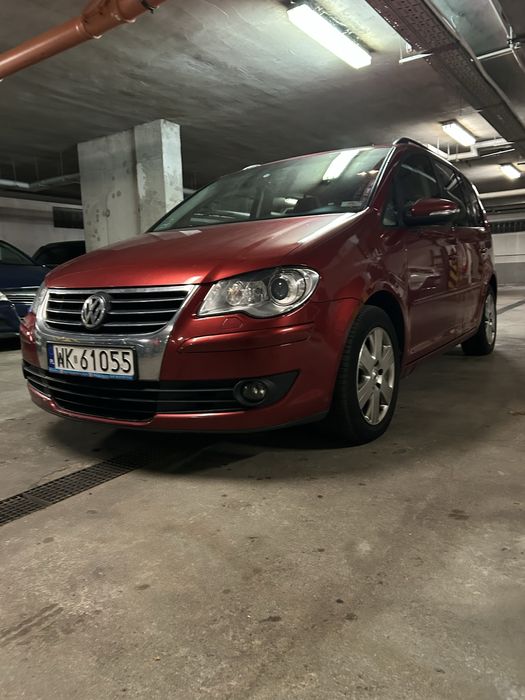 VW Touran 2009 2.0 TDI