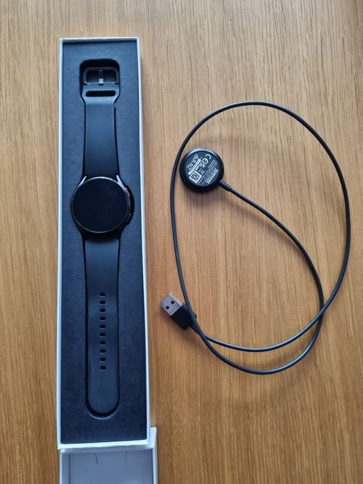 Samsung Galaxy Watch 4 - 44mm