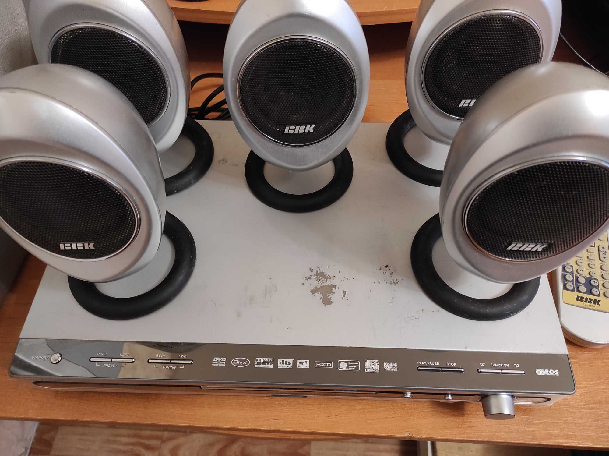 Музыкальный центр BBK DK 1050S