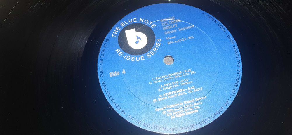 Johnny Griffin, John Coltrane, Hank Mobley – Blowin' Sessions.