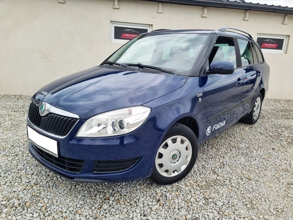 Skoda Fabia Lift ŚLICZNA 1.2 TSI Benzyna BOGATA WERSJA Family 2013r Zadbana