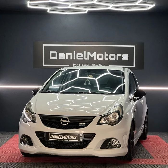 Opel Corsa 1.6 Turbo OPC
