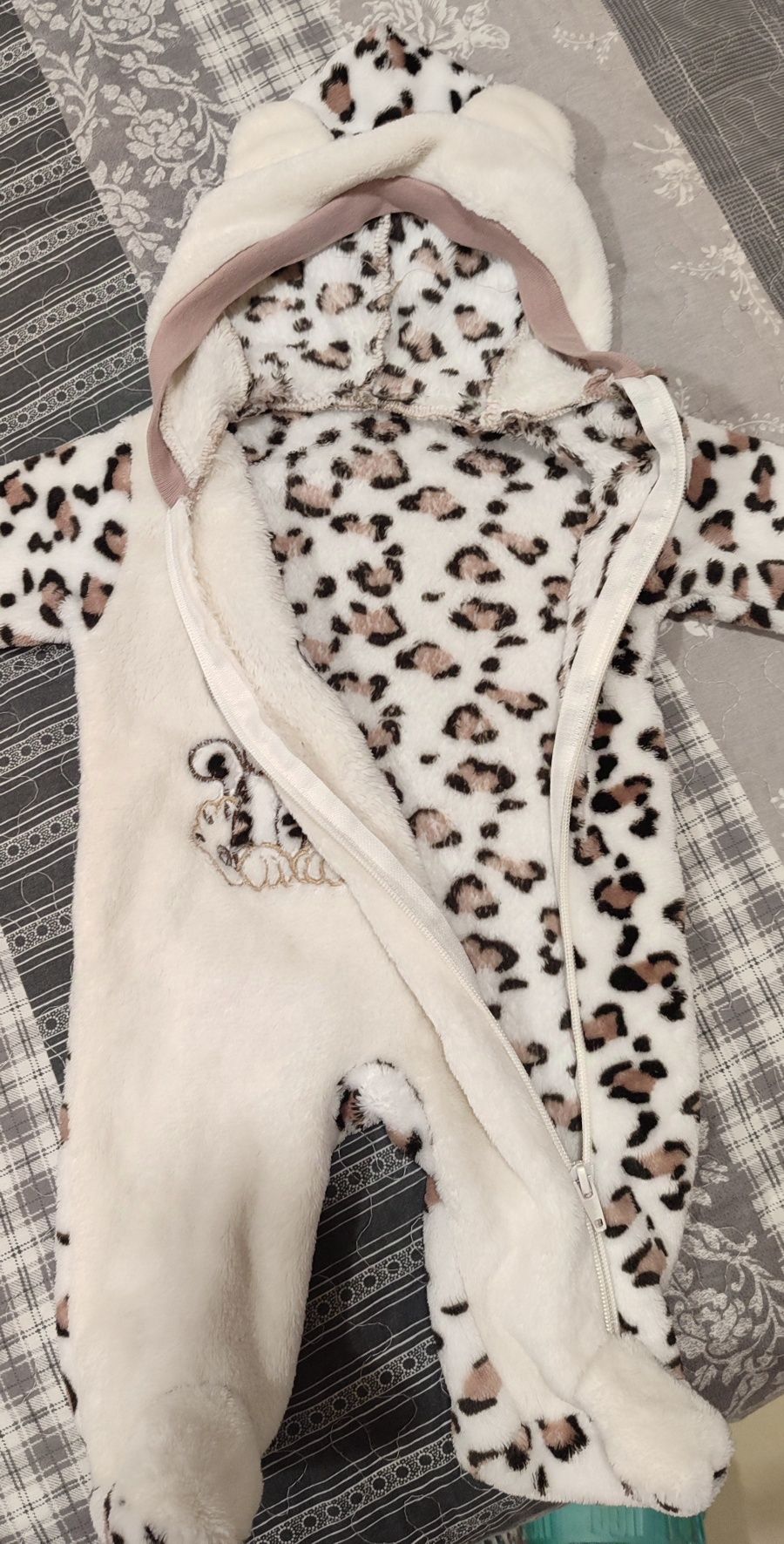 Комбинезоны 0-3мес, Chicco,H&M+ПОДАРОК конверт