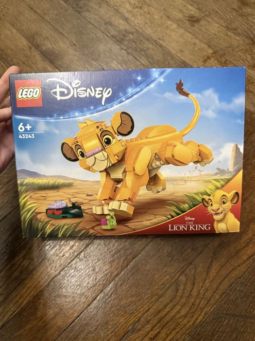 Конструктор LEGO Disney Левеня Сімба