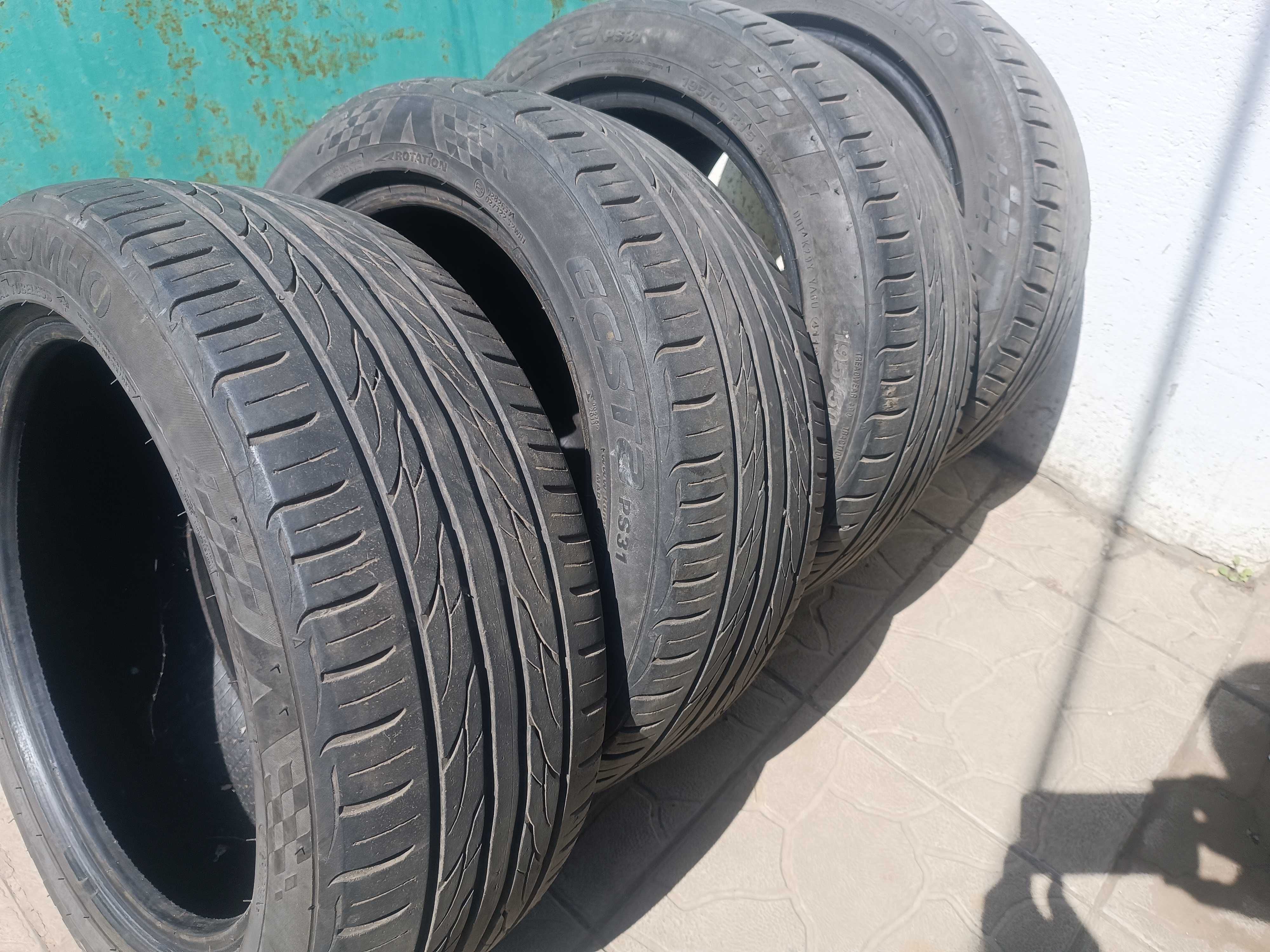 KUMHO Ecsta HS52 195/50 R15 82H комплект летние покрышки