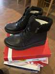 Buty damskie nowe r.37