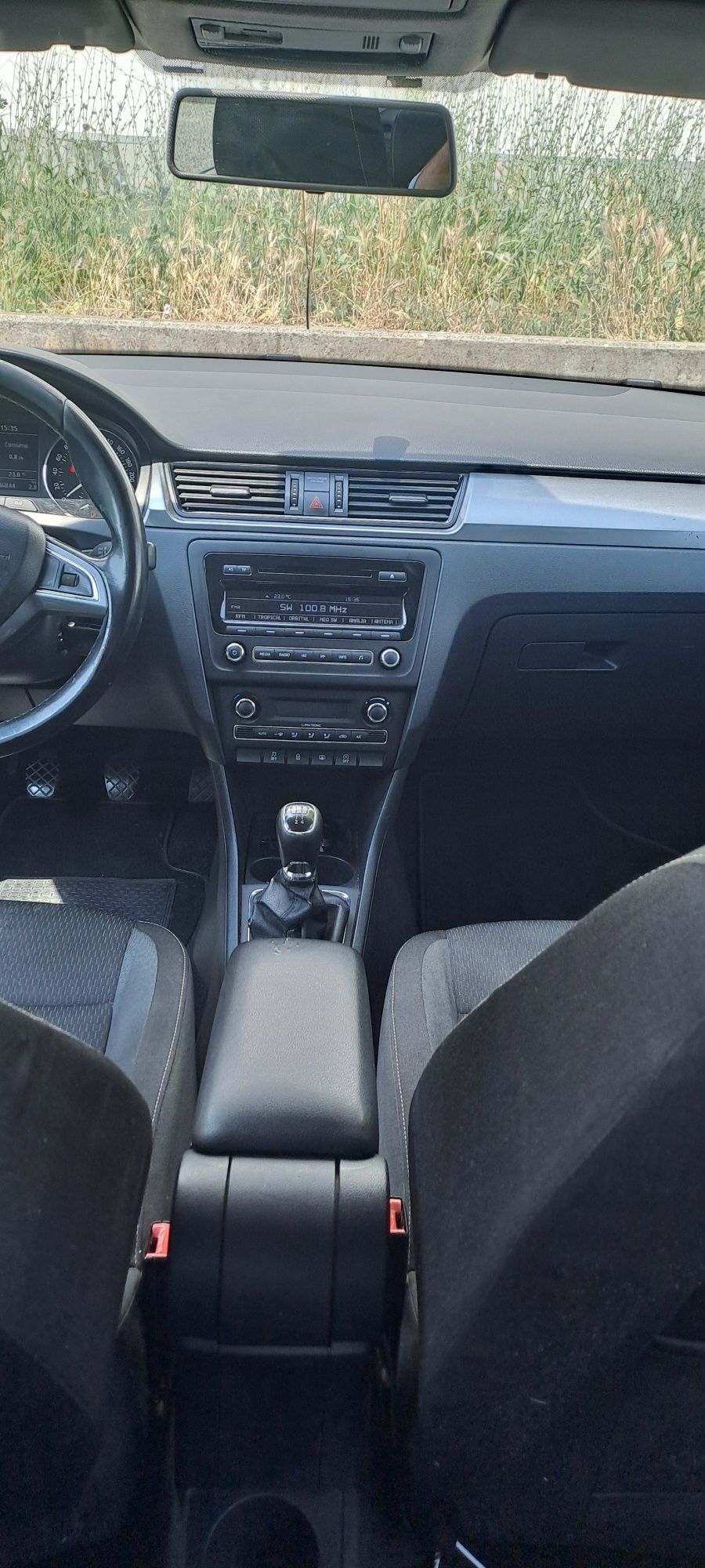 Skoda rapid 1.6tdi 2013