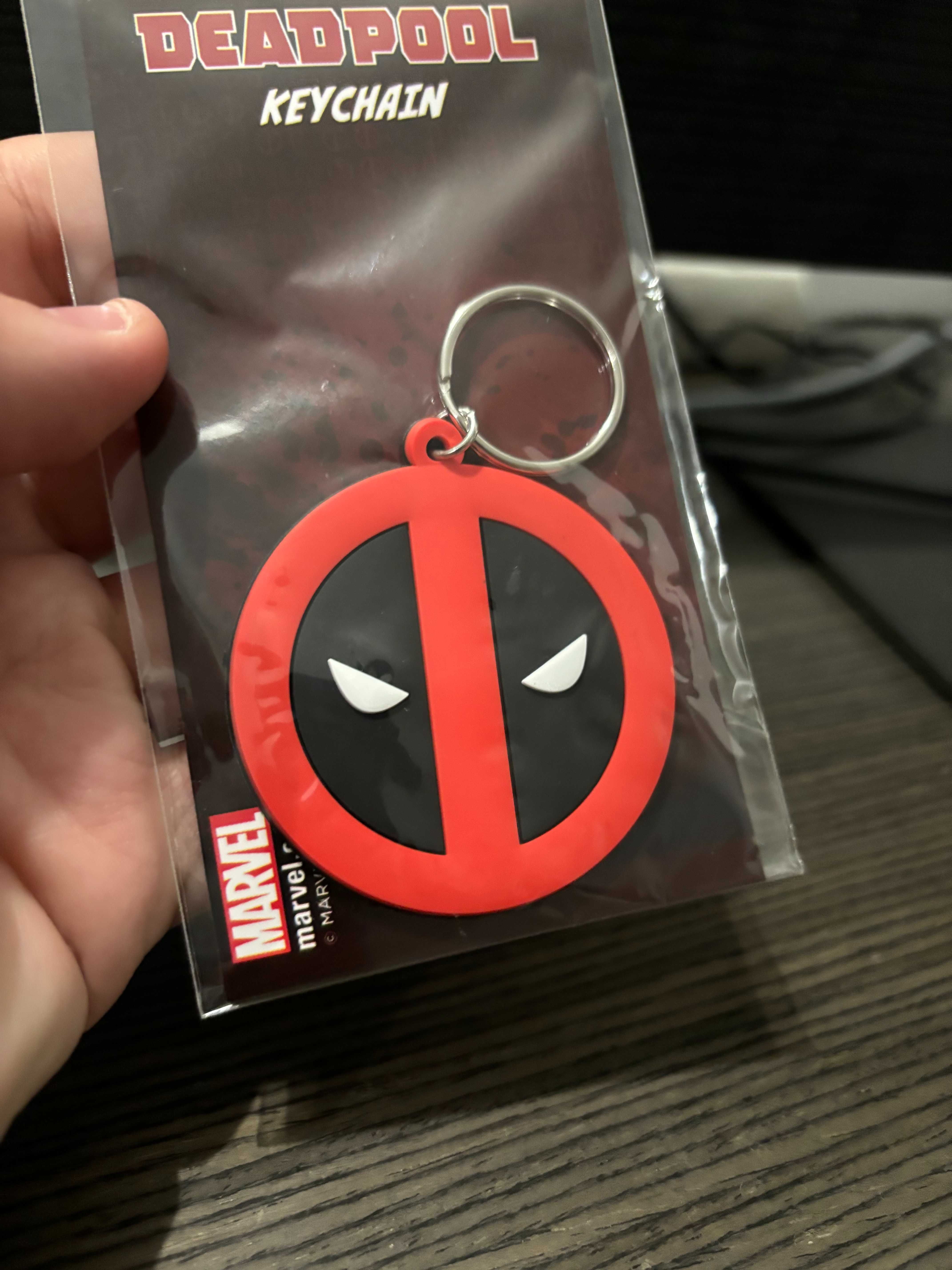 Porta-chaves Disney DEADPOOL Símbolo - Novo, Selado