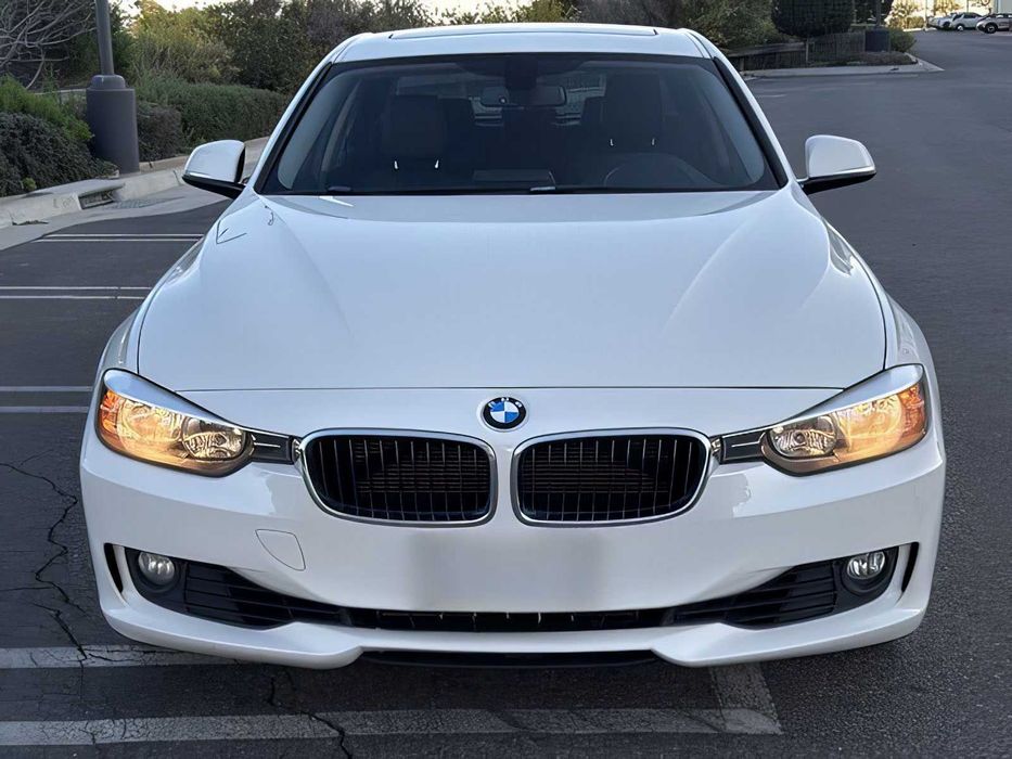 BMW 3 Series      2015