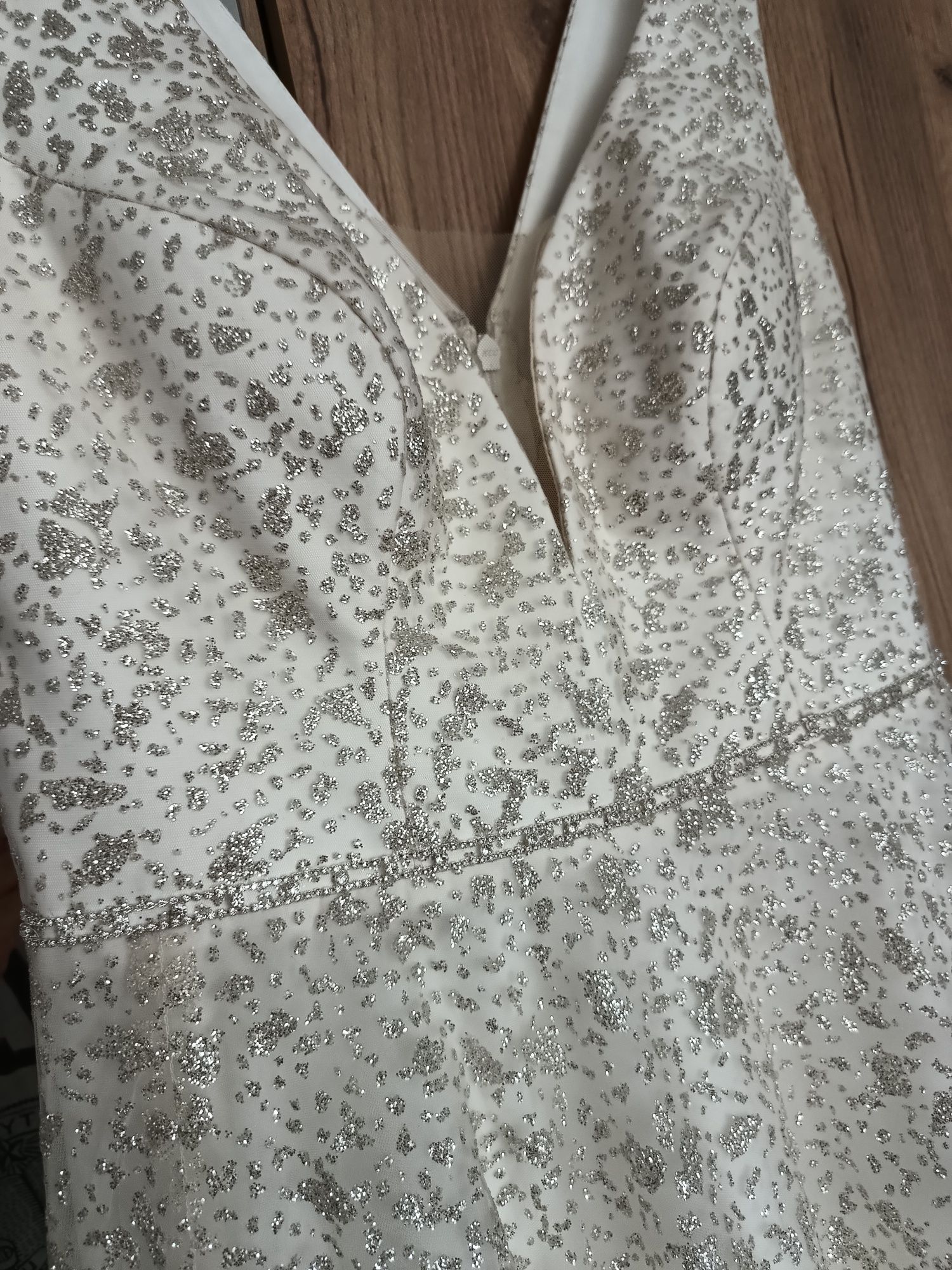 Suknia ślubna Plus Size Chassmi
