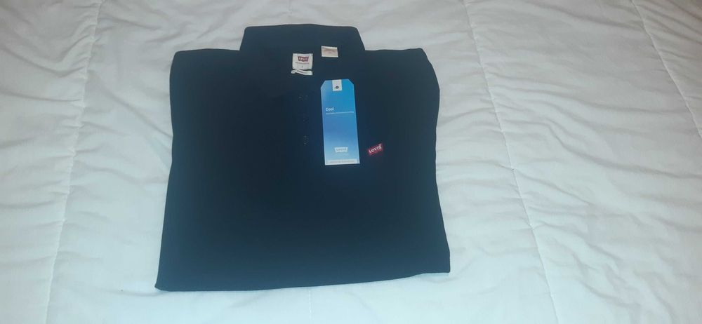 Polo marca Levi's