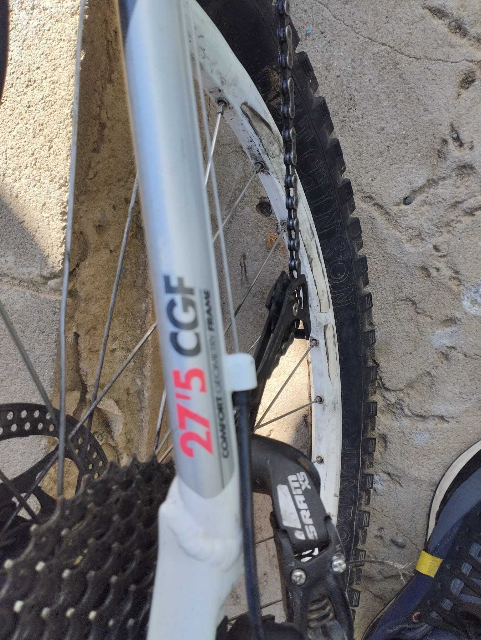 Bicicleta Btwin Jante 27.5