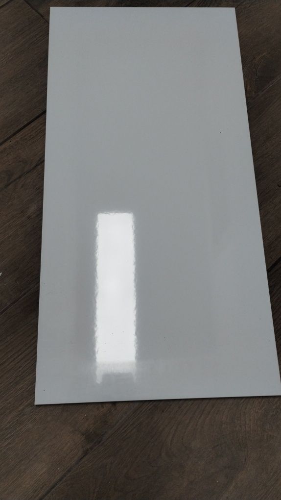 Płytka ceramiczna Dymo White 1 szt. Dostępne: 15 szt.- 2,7 m2 -