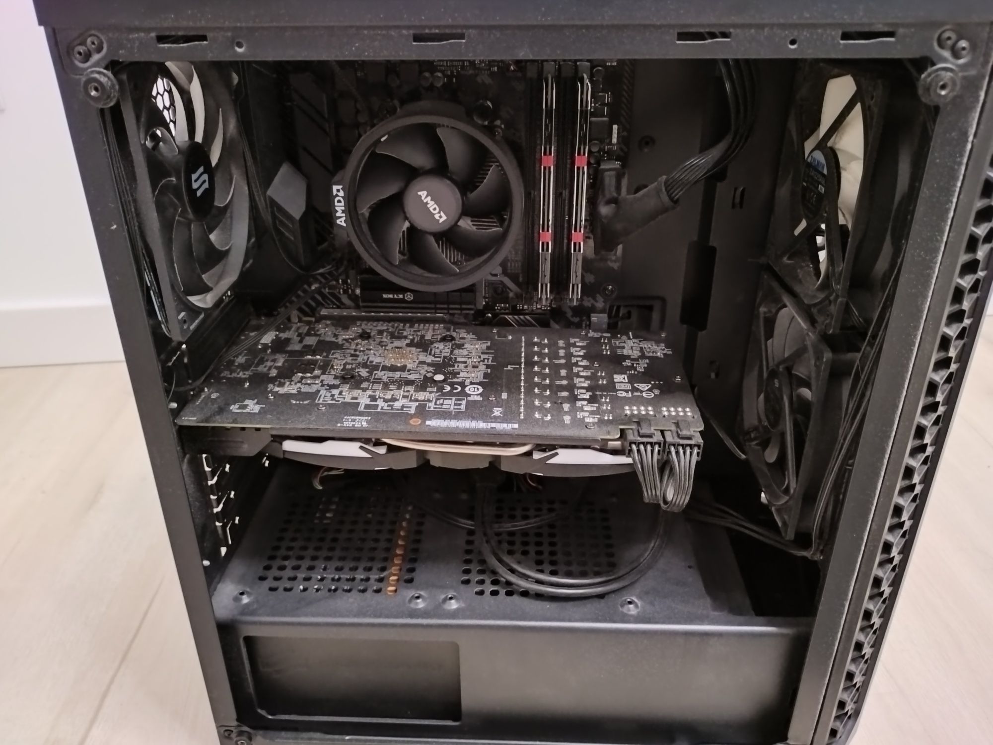 Komputer AMD Ryzen 5 3600 RX590 OC 16 GB DDR4 1TB NVMe B450 TUF USB-C