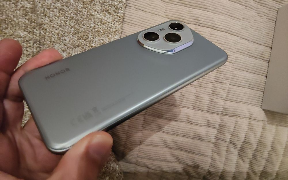 Honor 400 Pro 512/22 Gb com um mês novo com fatura e carregador