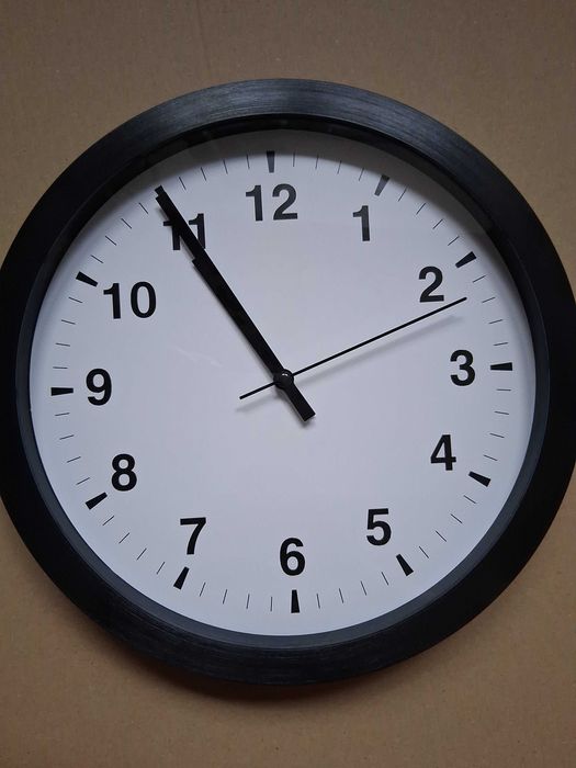 Zegar ścienny średnica 27cm