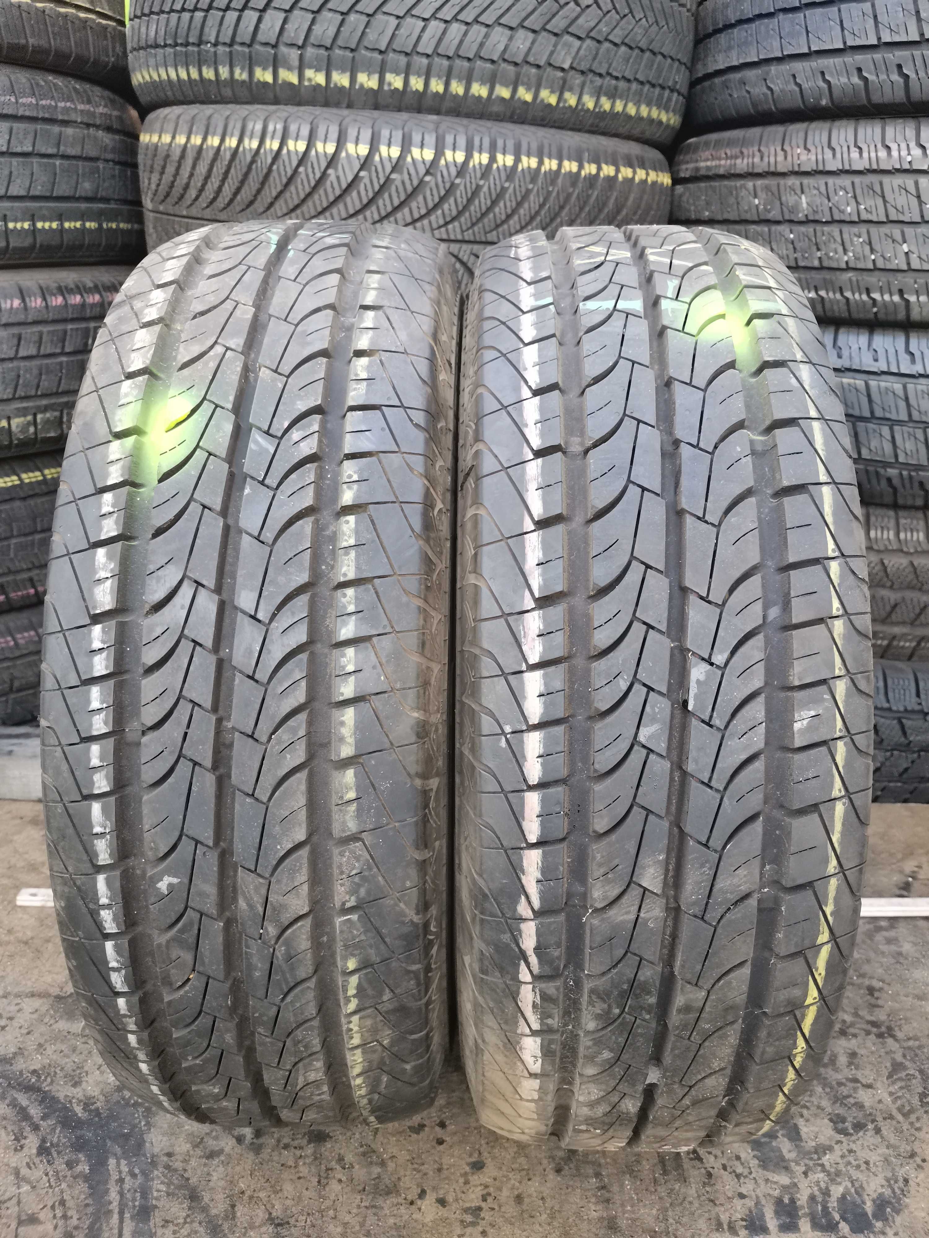 bus lato Semperit 205/65/15C 8.5mm z 2015r 2szt