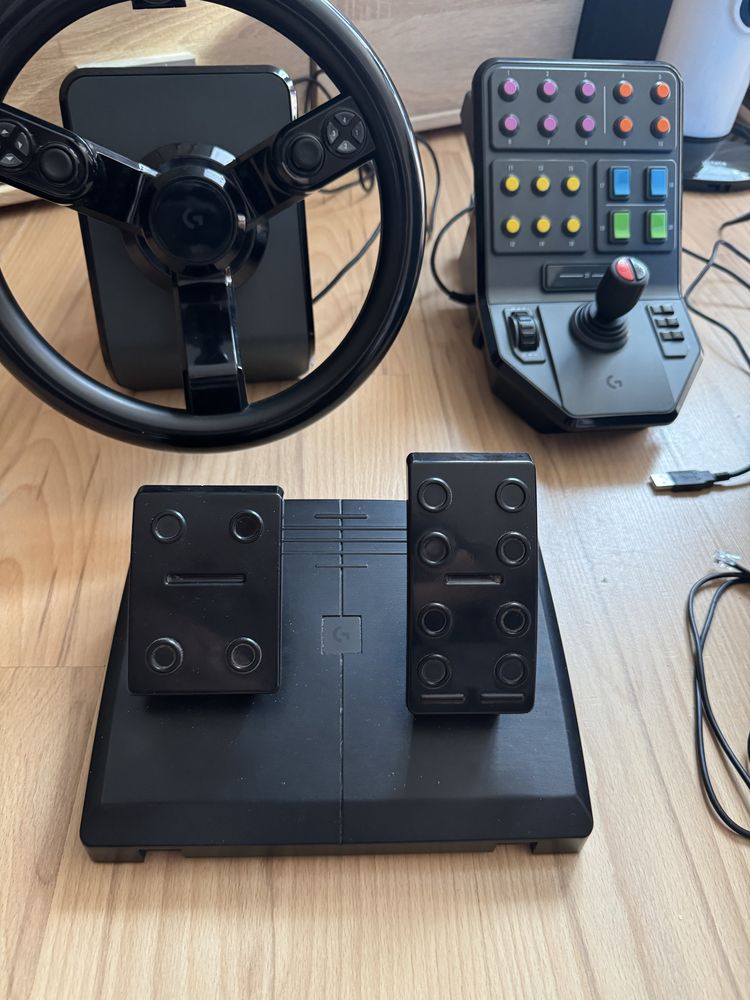 Sprzedam kierownice Logitech G Saitek Farm  Sim